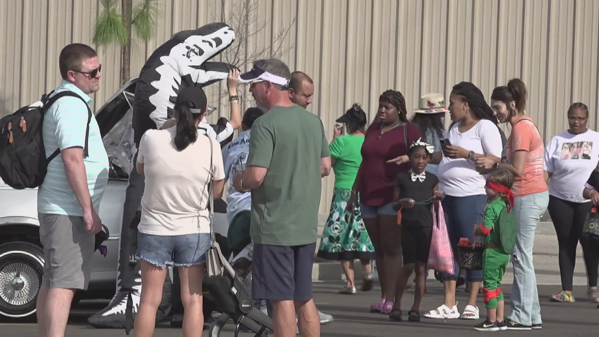 Halloween festivities in Beaumont kicked off at 5Under s trunk or treat