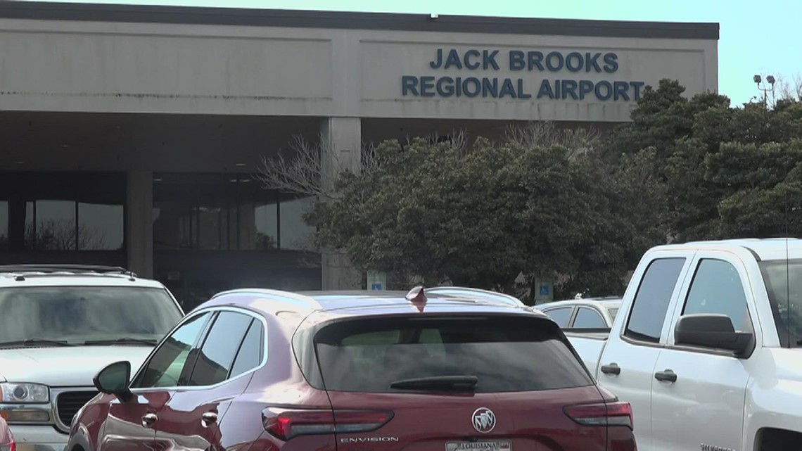 Beaumont resident turns to Jack Brooks Regional Airport for help after Southwest flight canceled