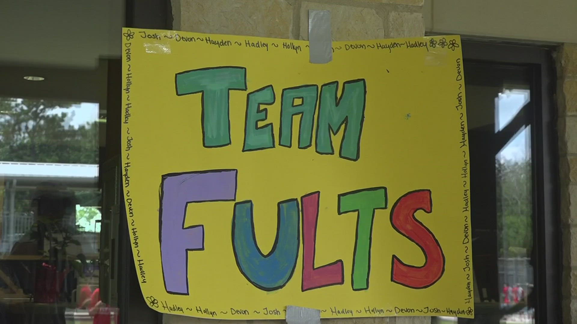 The Southeast Texas tennis community rallied together to support a family in need.