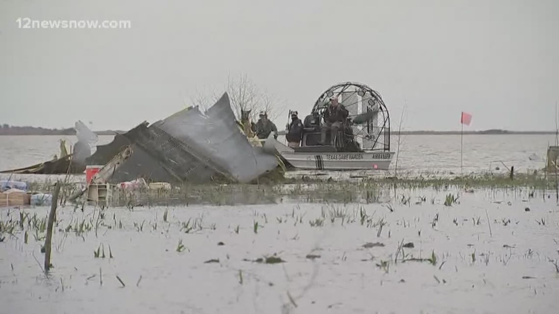NTSB says pilot in Texas cargo plane crash made errors | 12newsnow.com