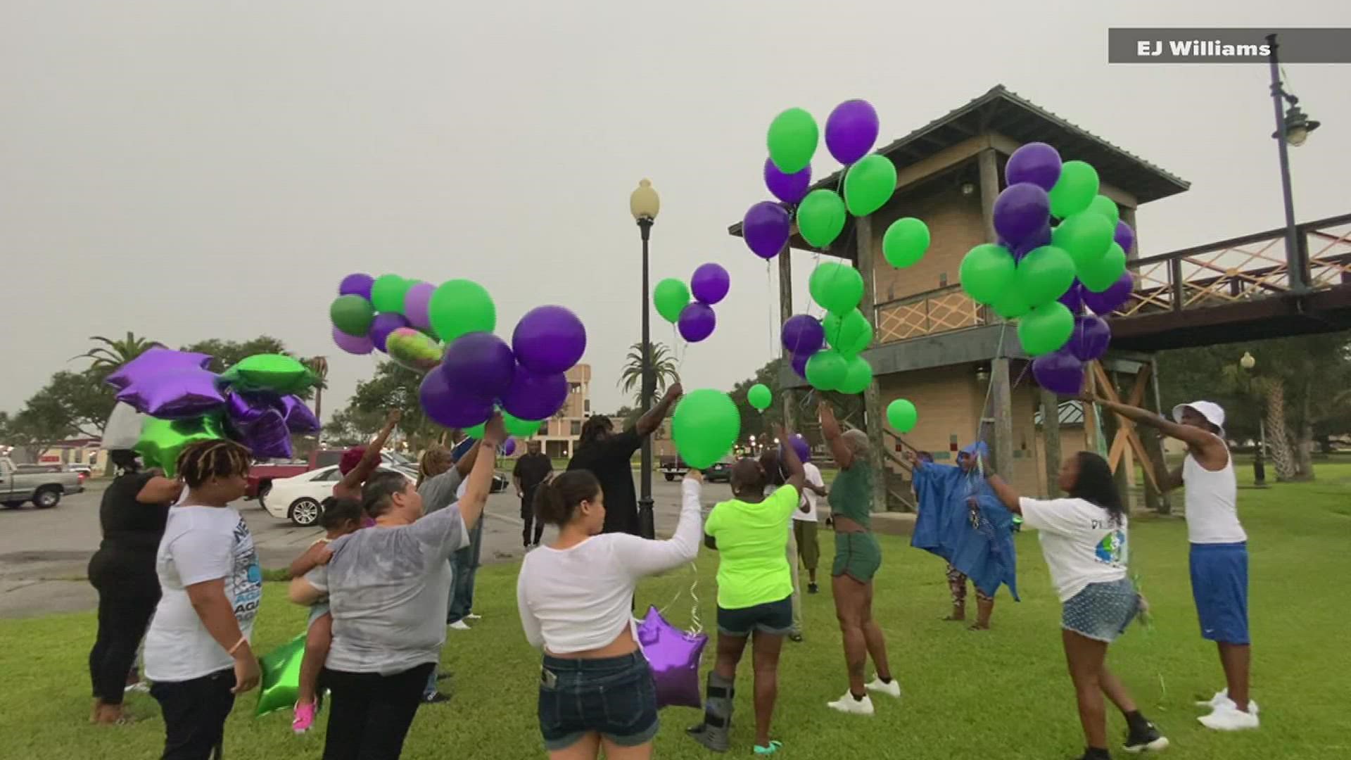 Family of man who was murdered in 2021 hold balloon release | 12newsnow.com