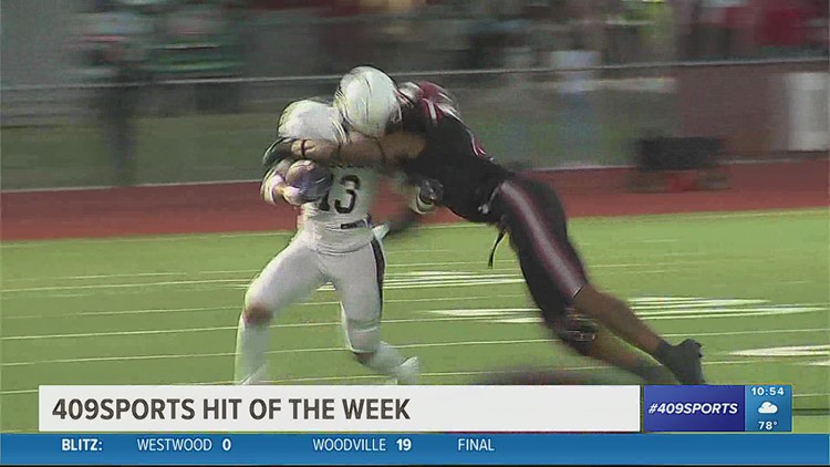 Jasper's TyAnthony Smith lowers the shoulder in a tackle for loss