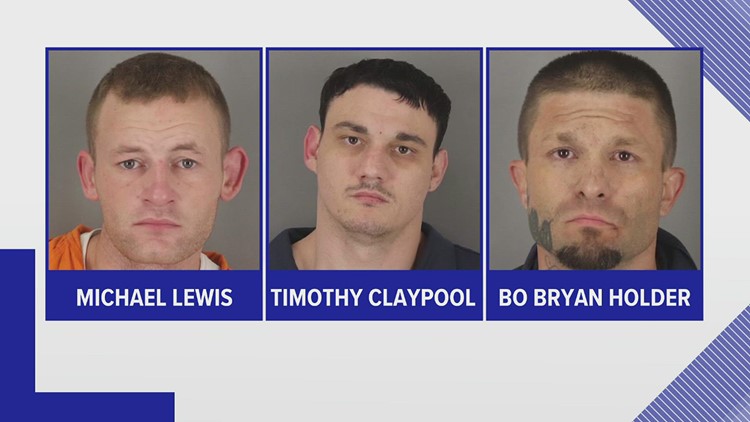 Three Southeast Texas men arrested, charged following reports of 'suspicious vehicle' near Beaumont business
