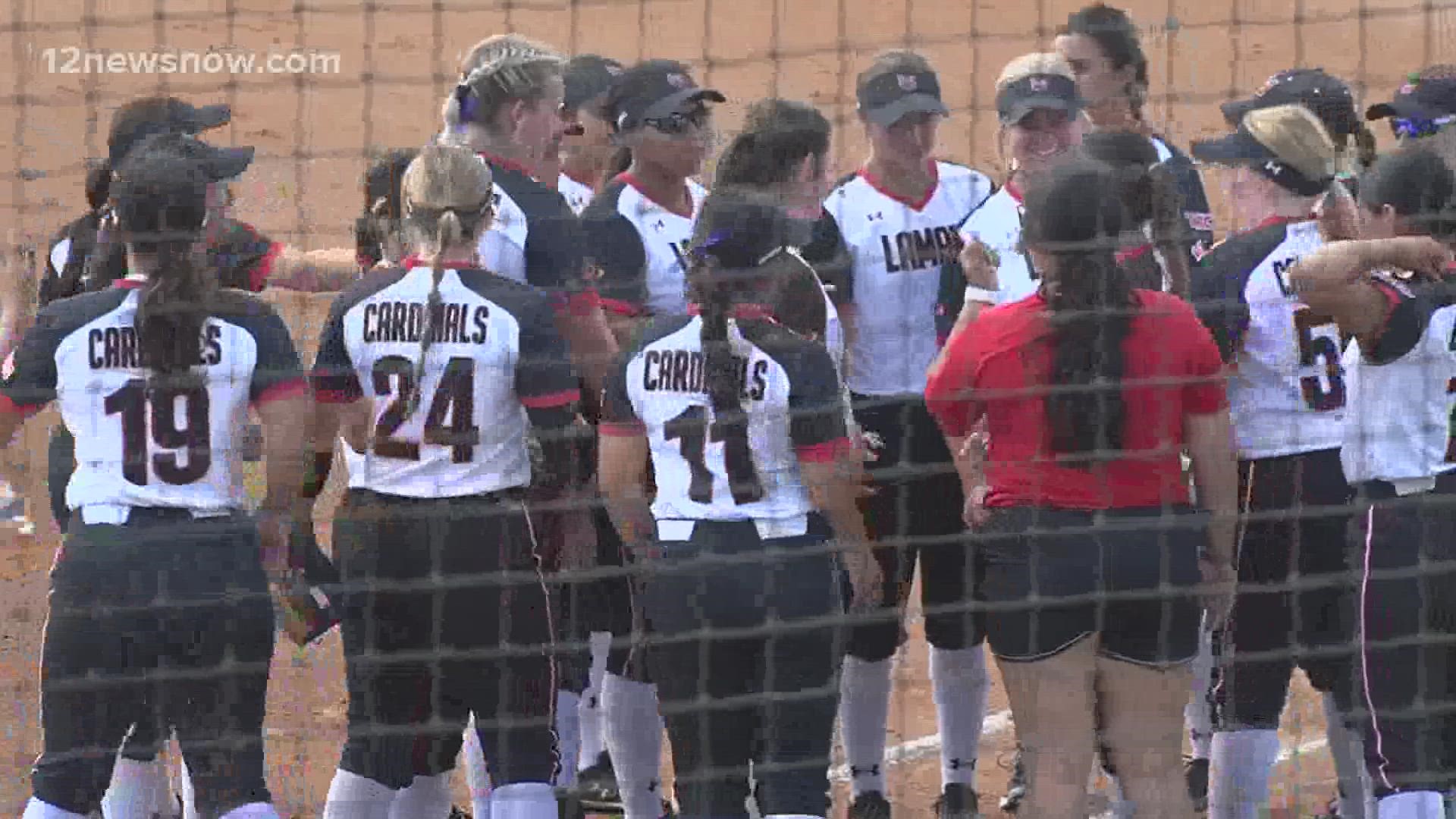 Cardinals split twin bill with SWAC leading Texas Southern