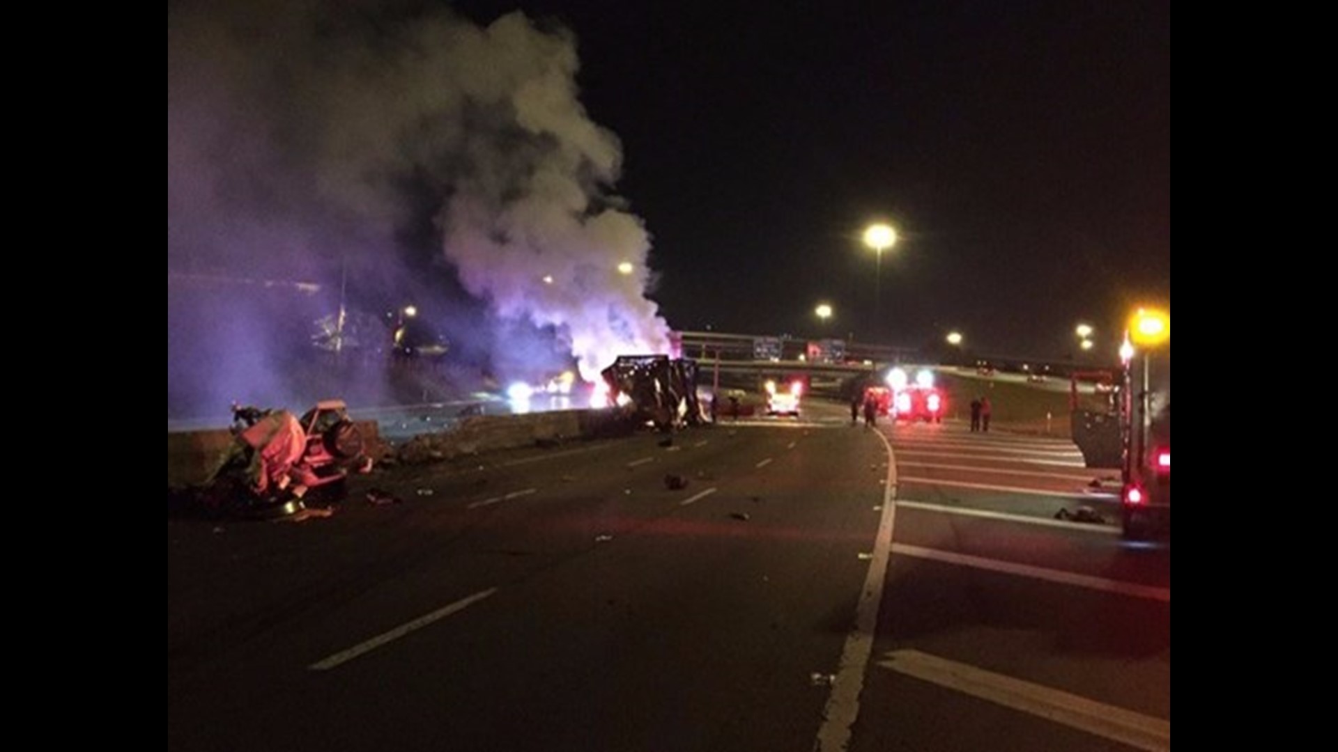 Debris from deadly crash burns for hours, shutting down Tennessee Interstate