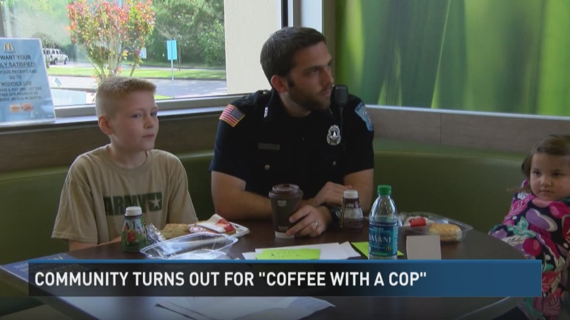 Community turns out for "Coffee with a Cop"