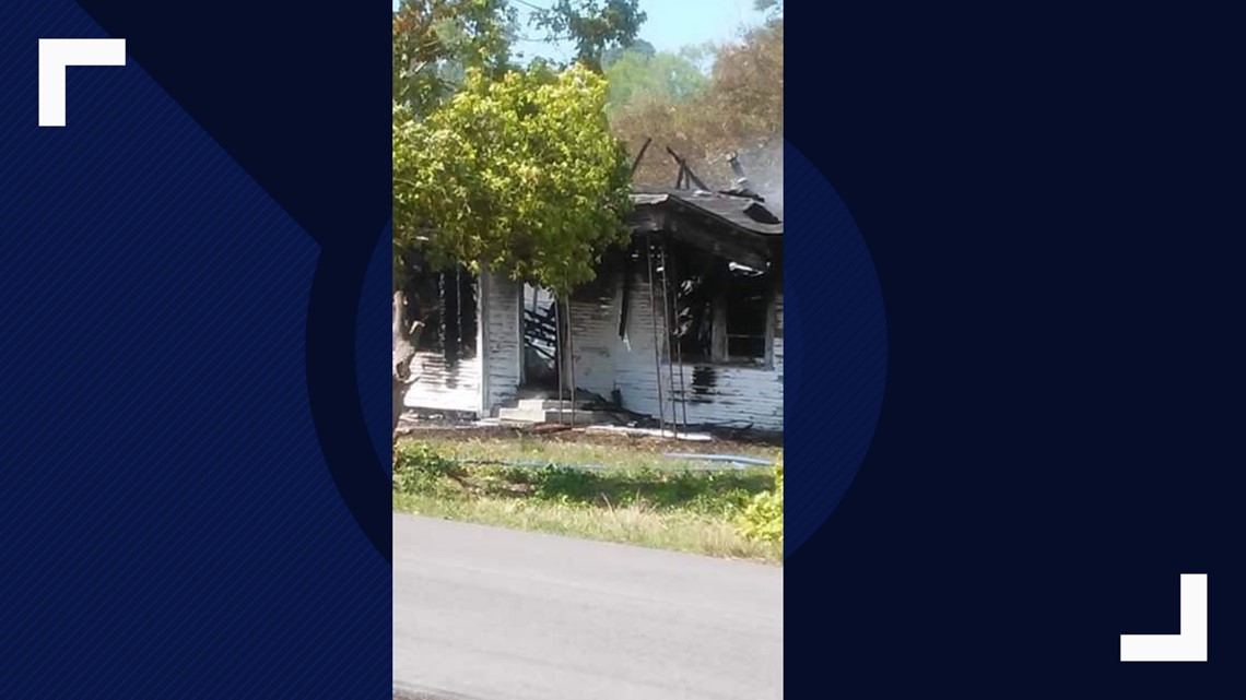 Two abandoned houses in Beaumont catch fire Saturday afternoon