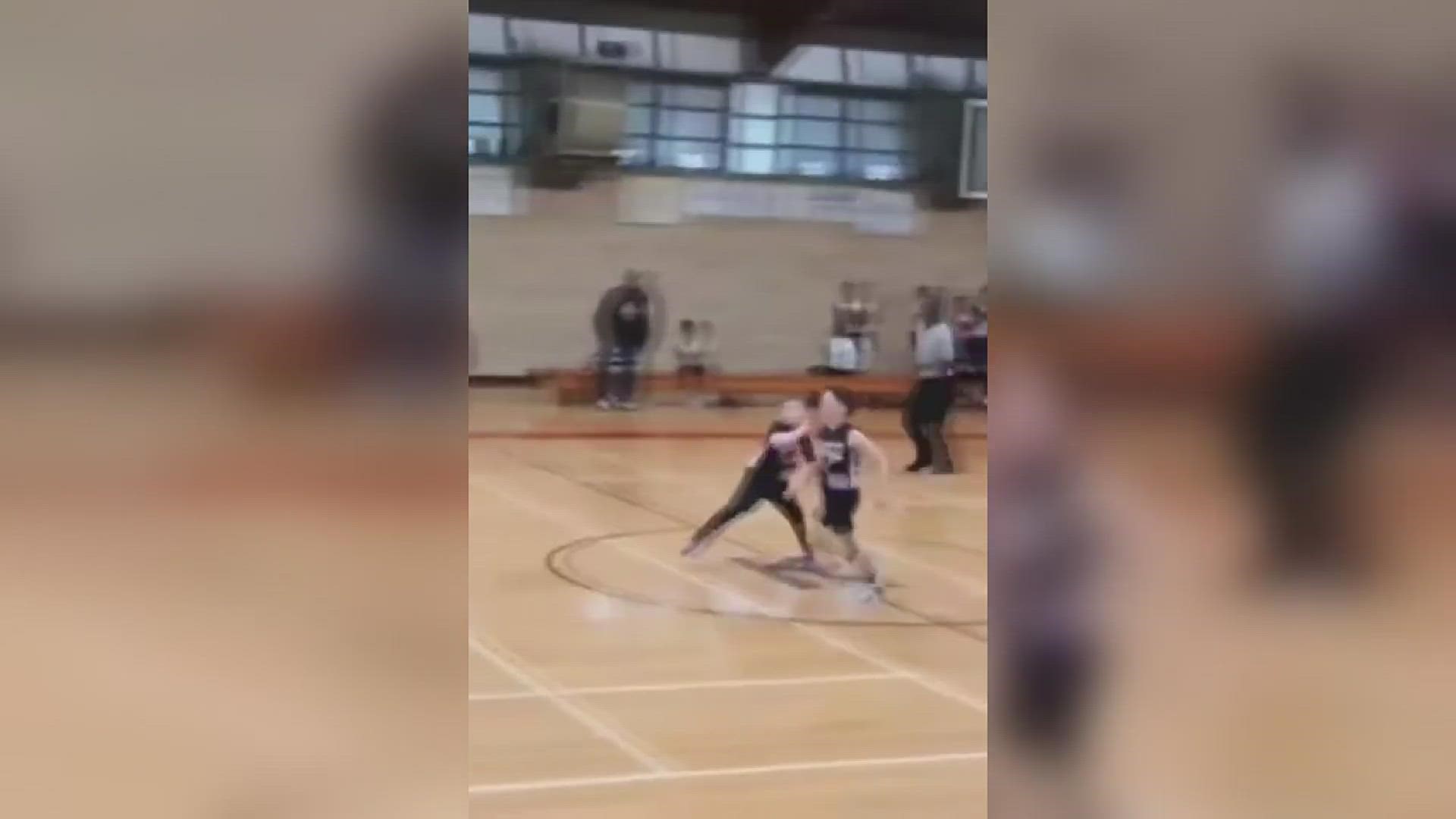 Kountze 9-year-old nails shot from half court of Little Dribblers game