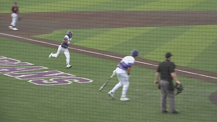 PNG earns first district win against Baytown Lee, 4-3