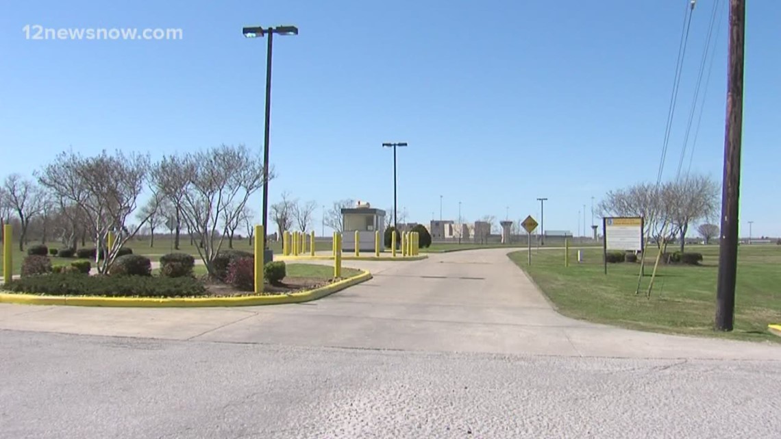 Federal prison in Beaumont remains on lockdown following assault ...