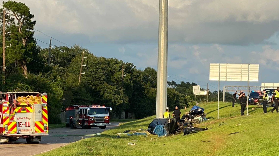 3 killed after single vehicle crash in Beaumont 12newsnow