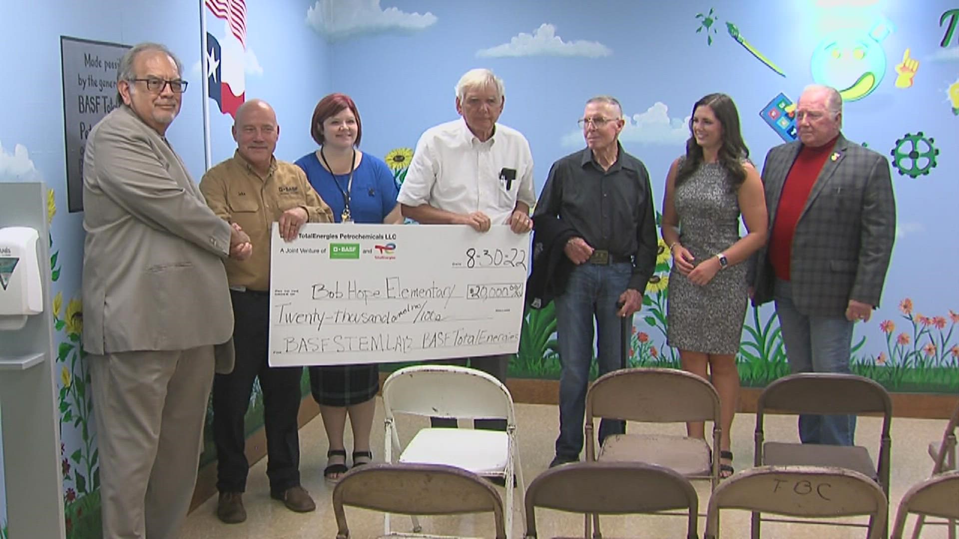 Southeast Texas business donates 200K to Bob Hope Elementary