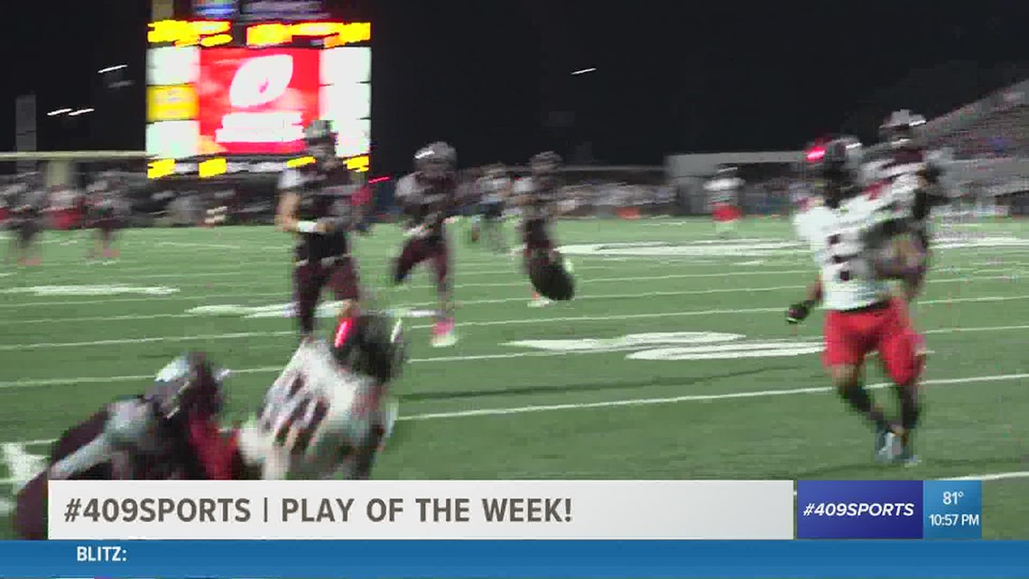 Port Arthur Memorial's Adrian Hayward tosses to Marcus Hayward for the TD in the Play of the Week