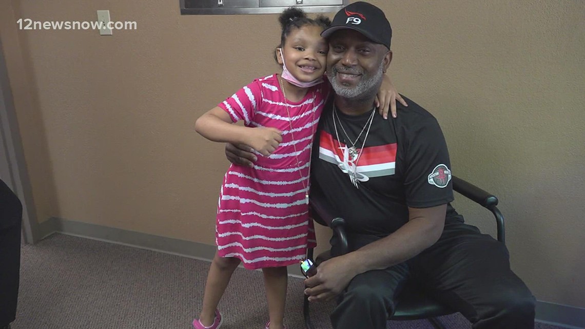 Girl recovering from Port Arthur accident befriends firefighter