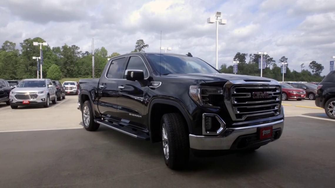 12News' Devin Medley takes a spin in a 2019 GMC Sierra pickup on 12News ...