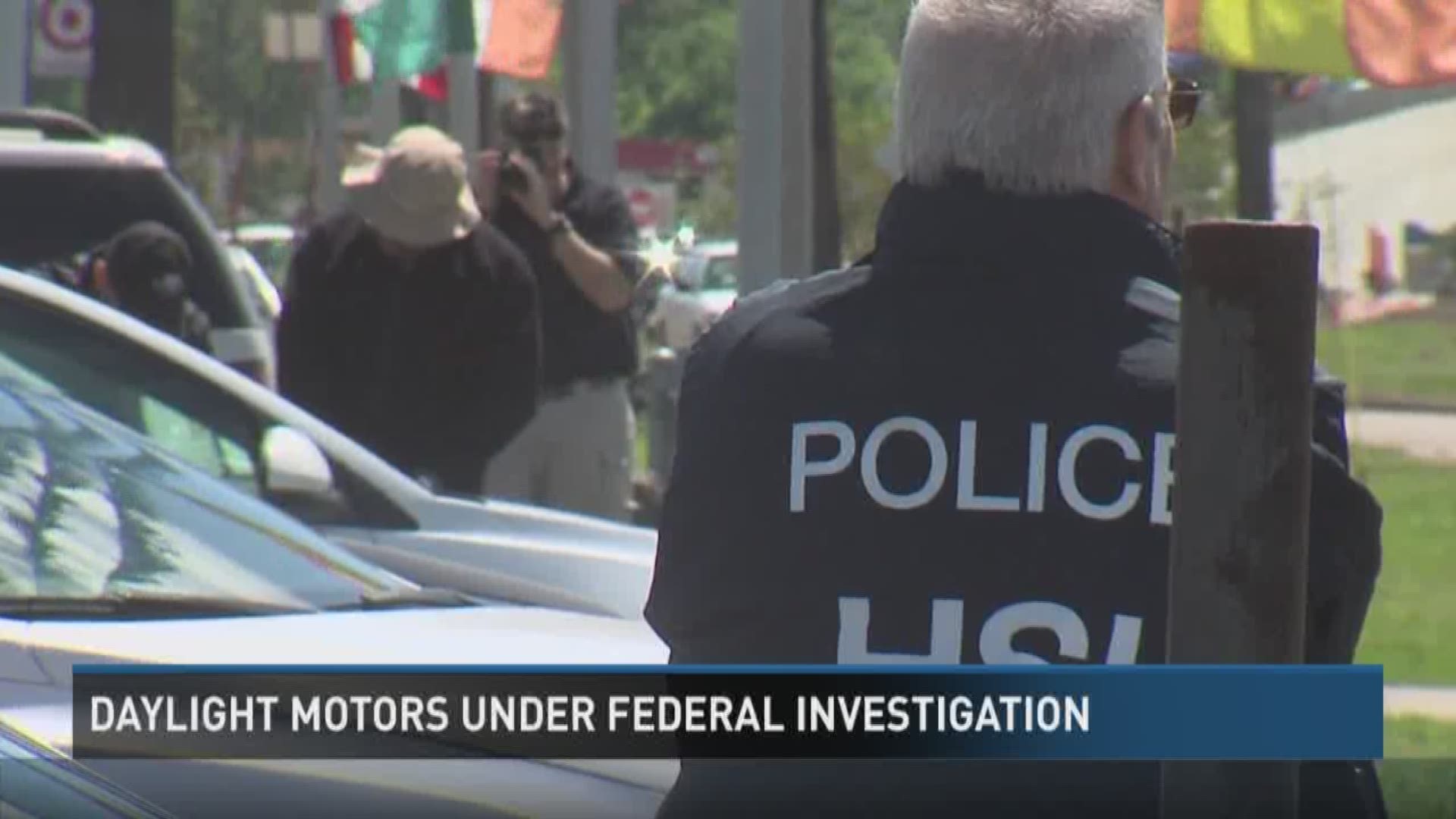 Federal agents with Homeland Security visit Beaumont car dealership