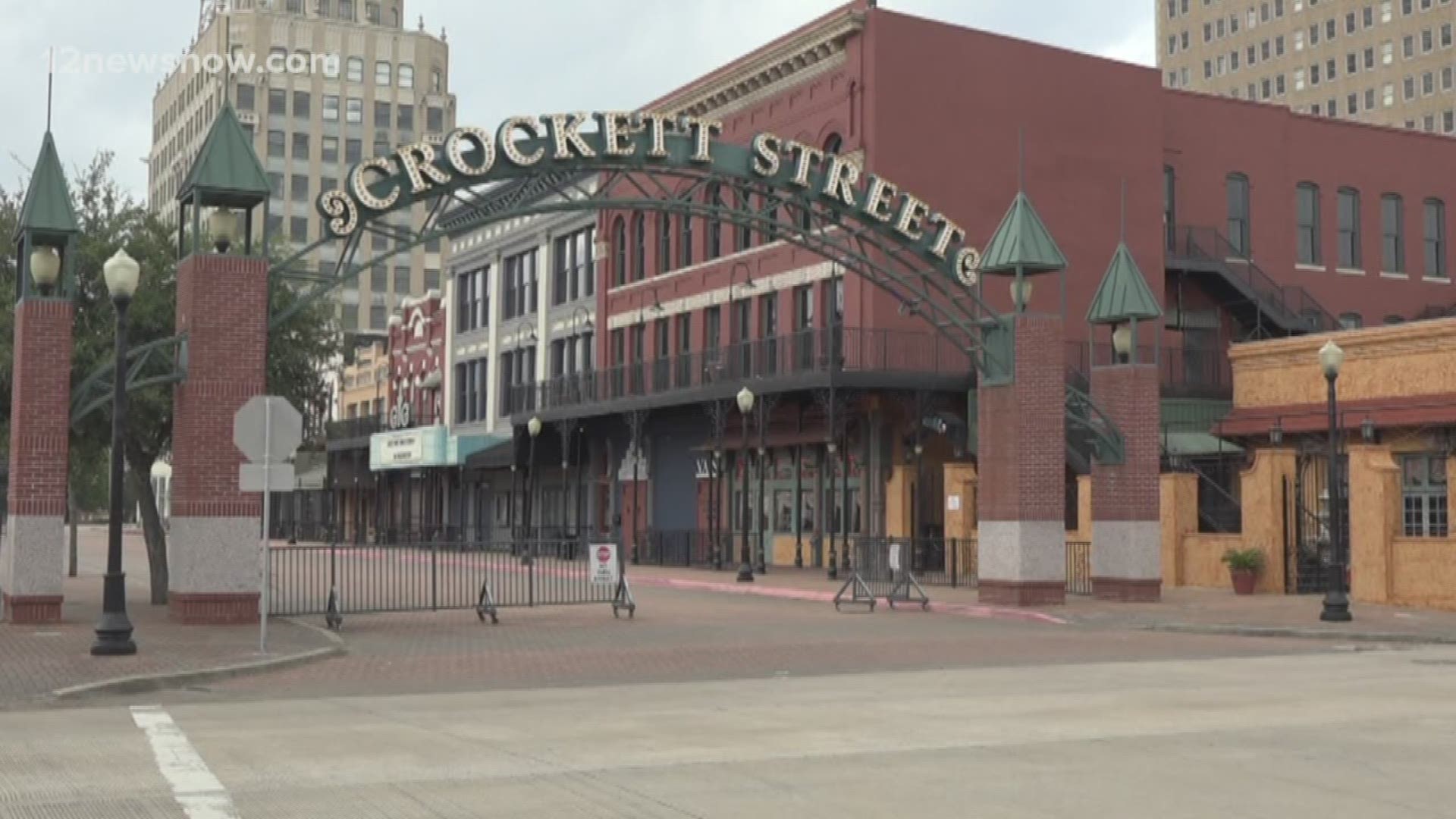 Dixie Dance Hall closing its doors for good as last business on Crockett Street