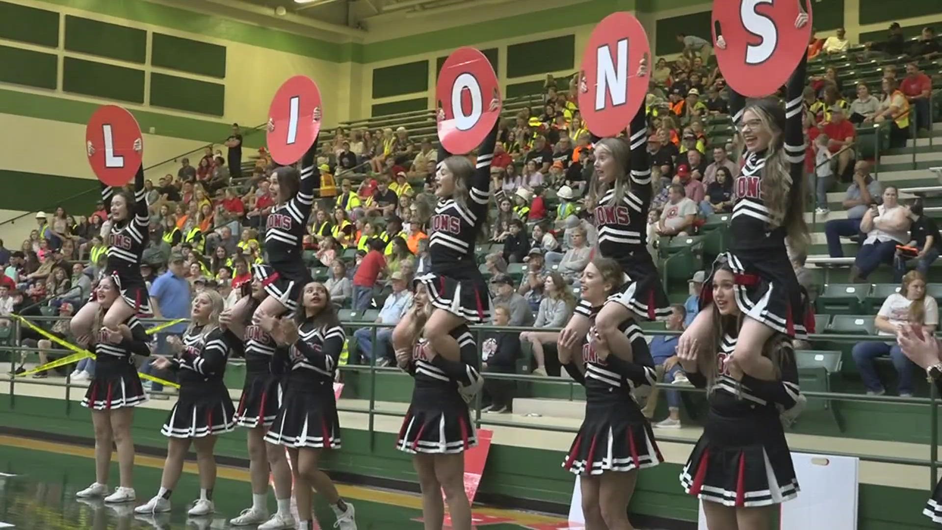 Kountze holds off Huntington in a wild Regional Quarterfinal showdown