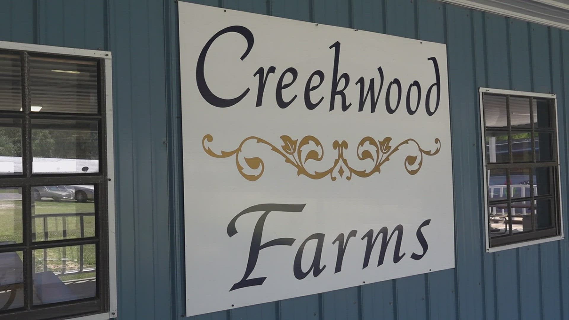 Creekwood Farms is a distributor for H-E-B to provide fresh produce statewide.