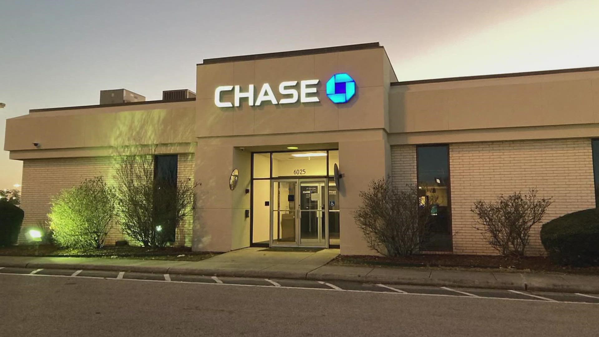 Suspect in custody facing federal charges following Friday robbery at Chase Bank in Beaumont