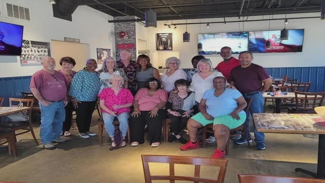 Jasper High School class of '71 to redo prom