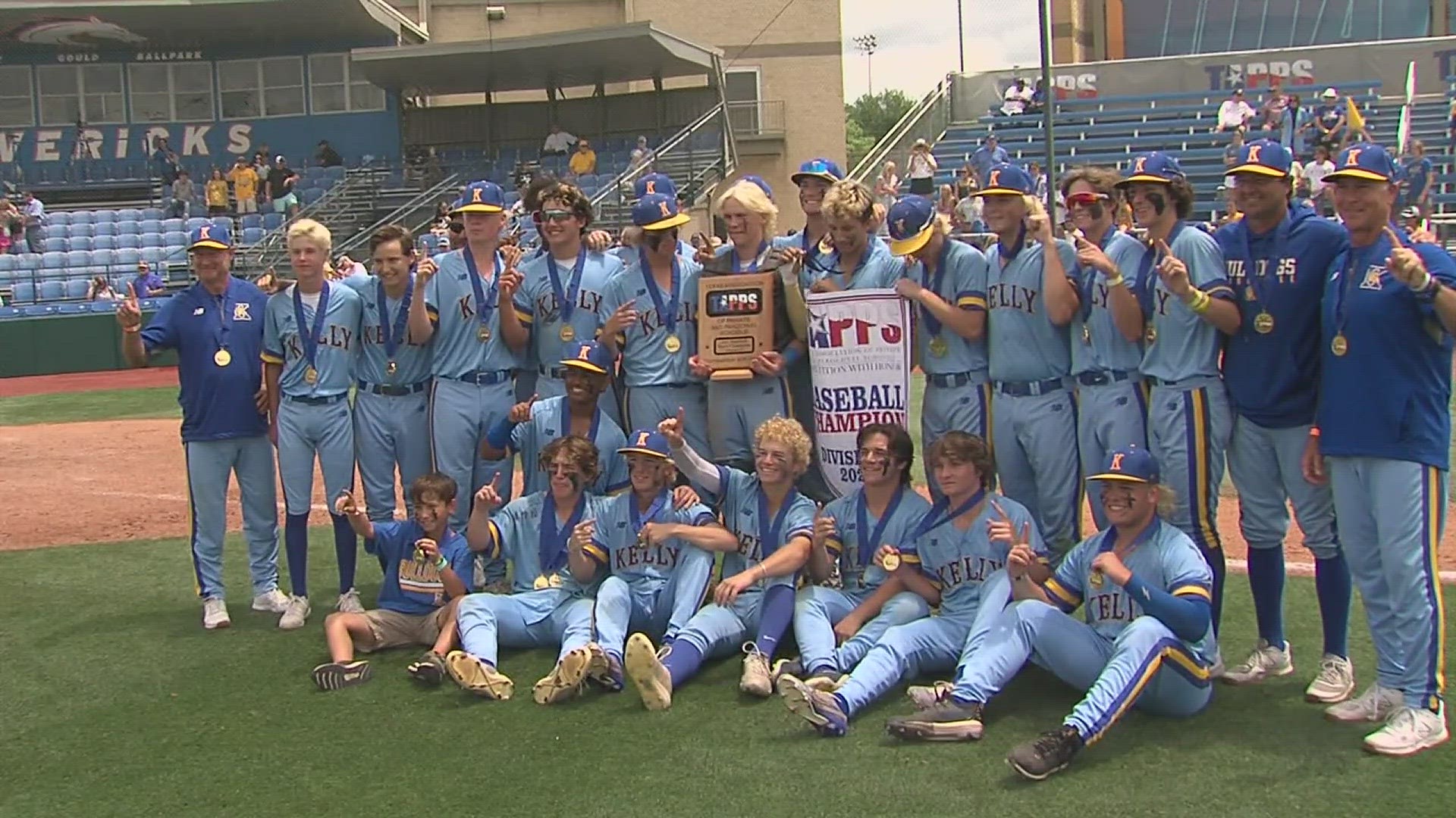 Kelly secures first baseball State title with 4-2 win over Midland Christian