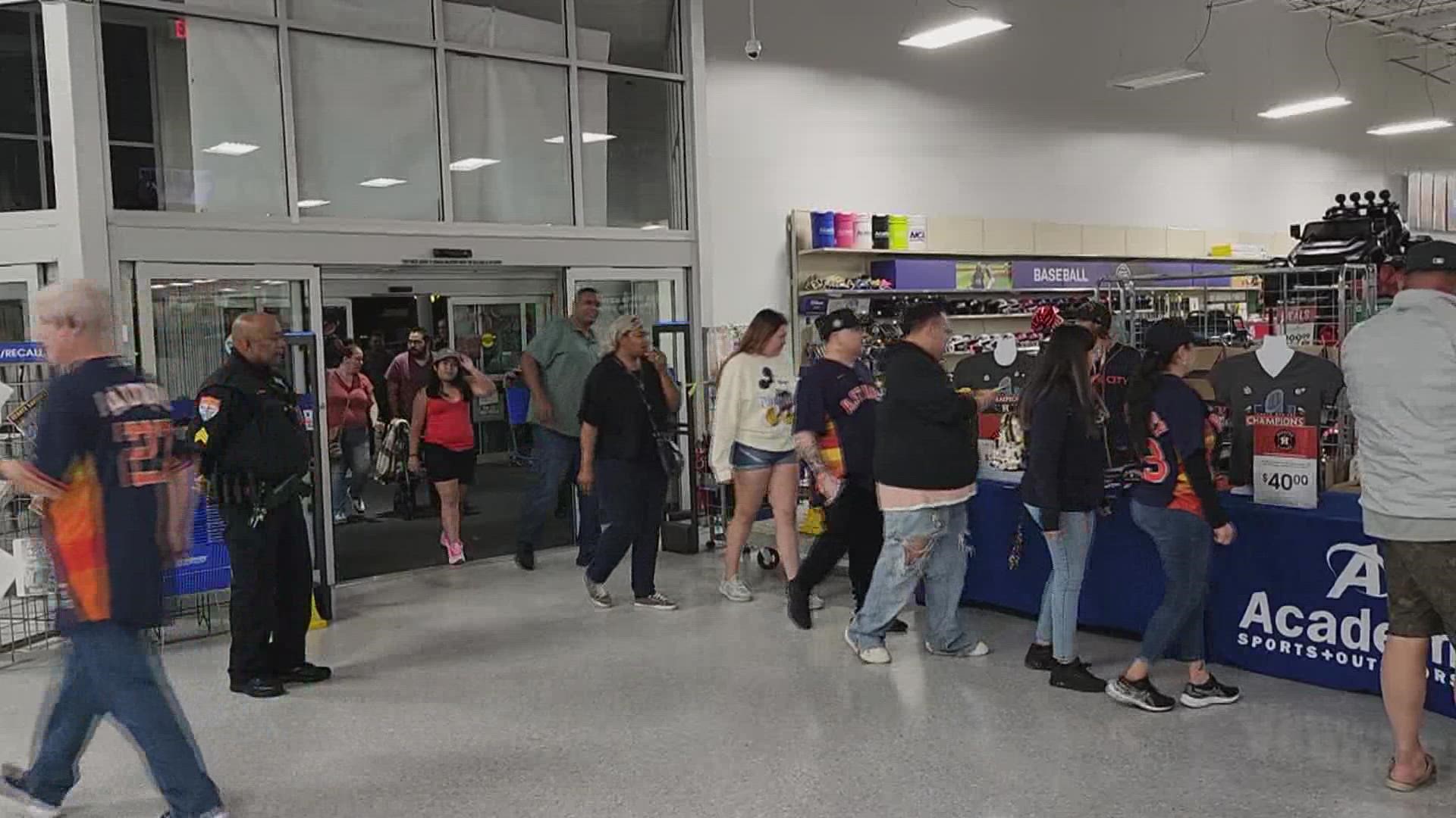 Fans line up at Academy for Astros championship gear 