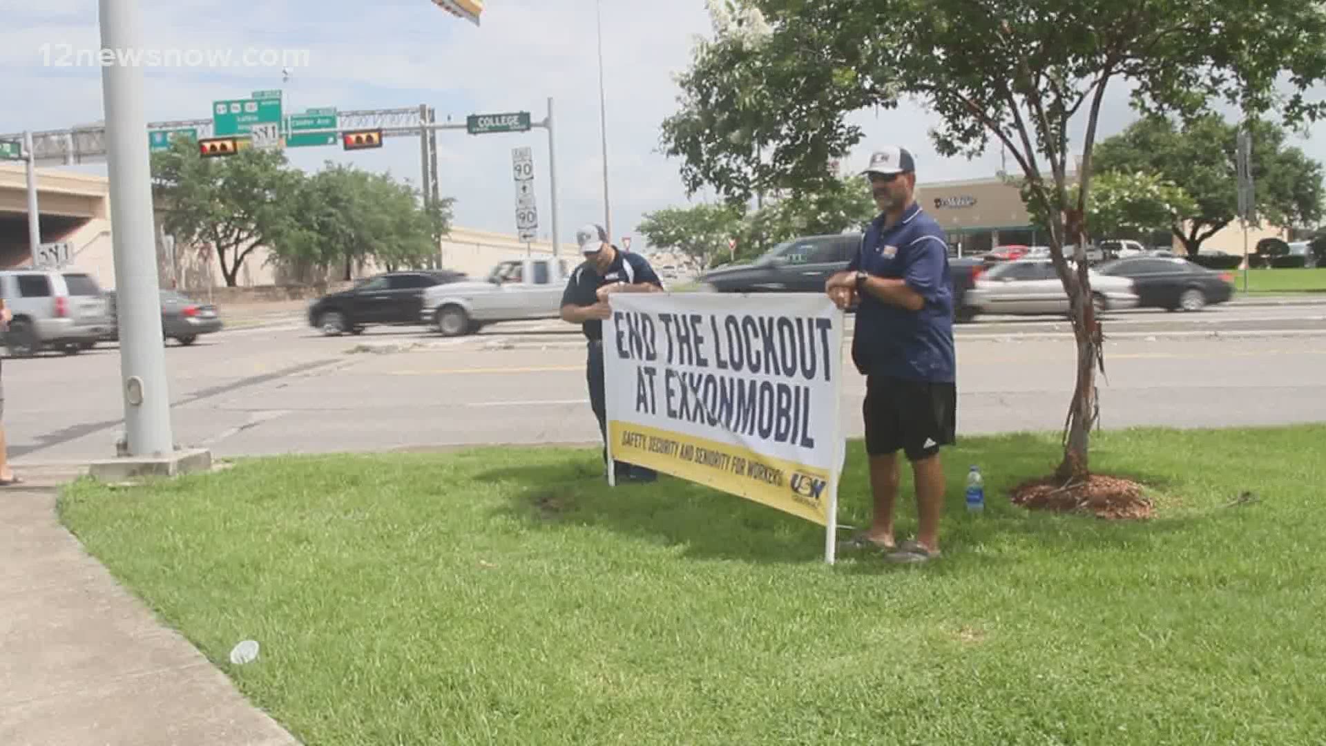 The union members usually are at the downtown plant, but Saturday morning, the protest was brought to the busy College and Interstate 10 Beaumont intersection.