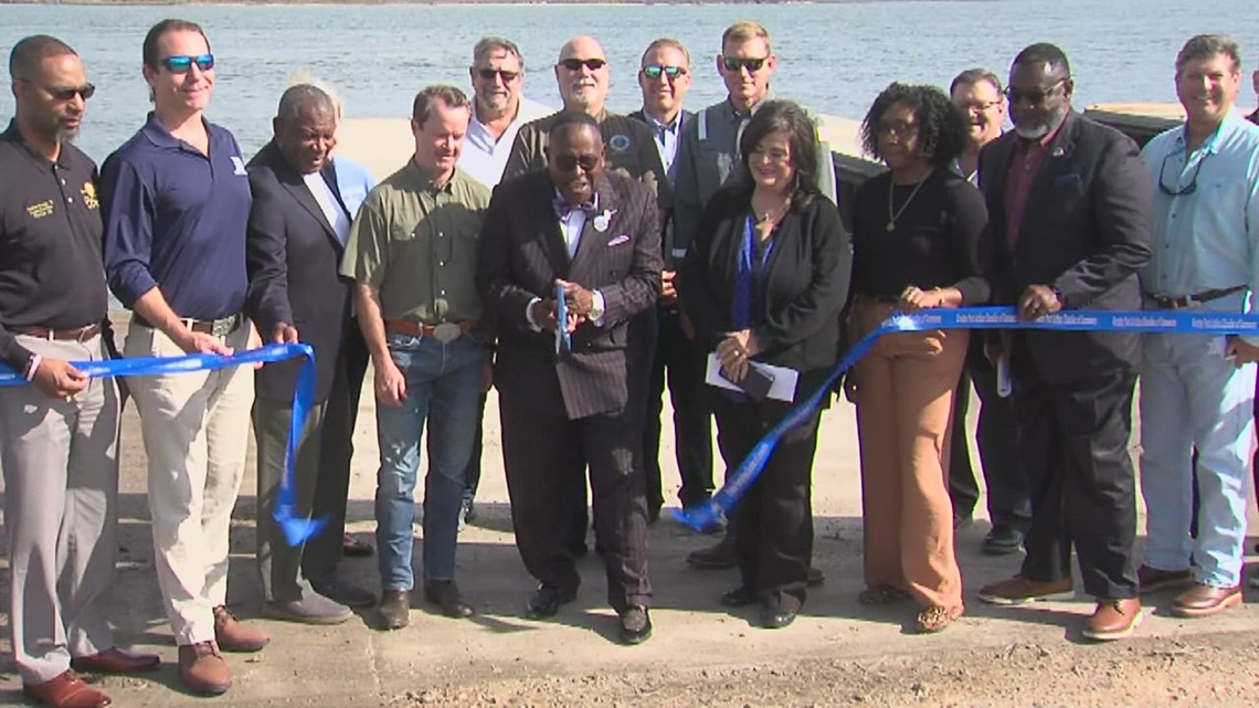 Revamped Sabine Pass boat ramp, nearby roads officially open