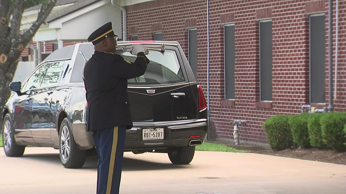 Hundreds gather at funeral for Jefferson Co. deputy killed by accused