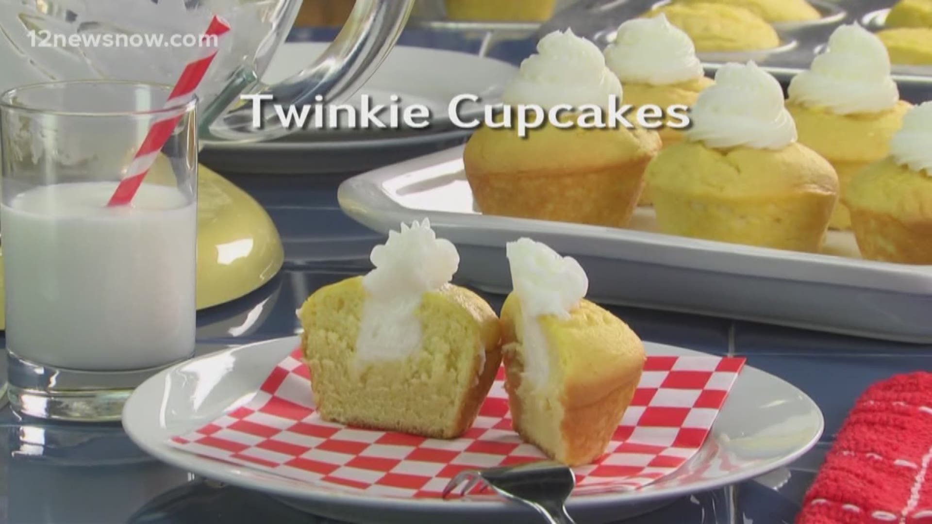 Mr. Food makes Twinkies with a twist