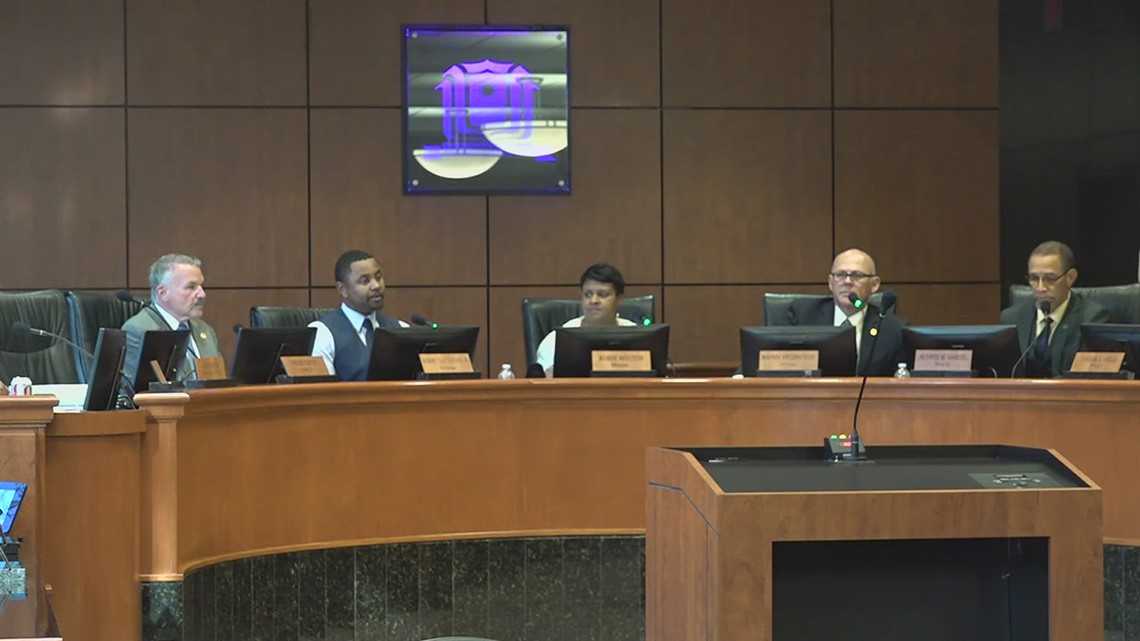 Beaumont city council vote to dismiss their own salary increase