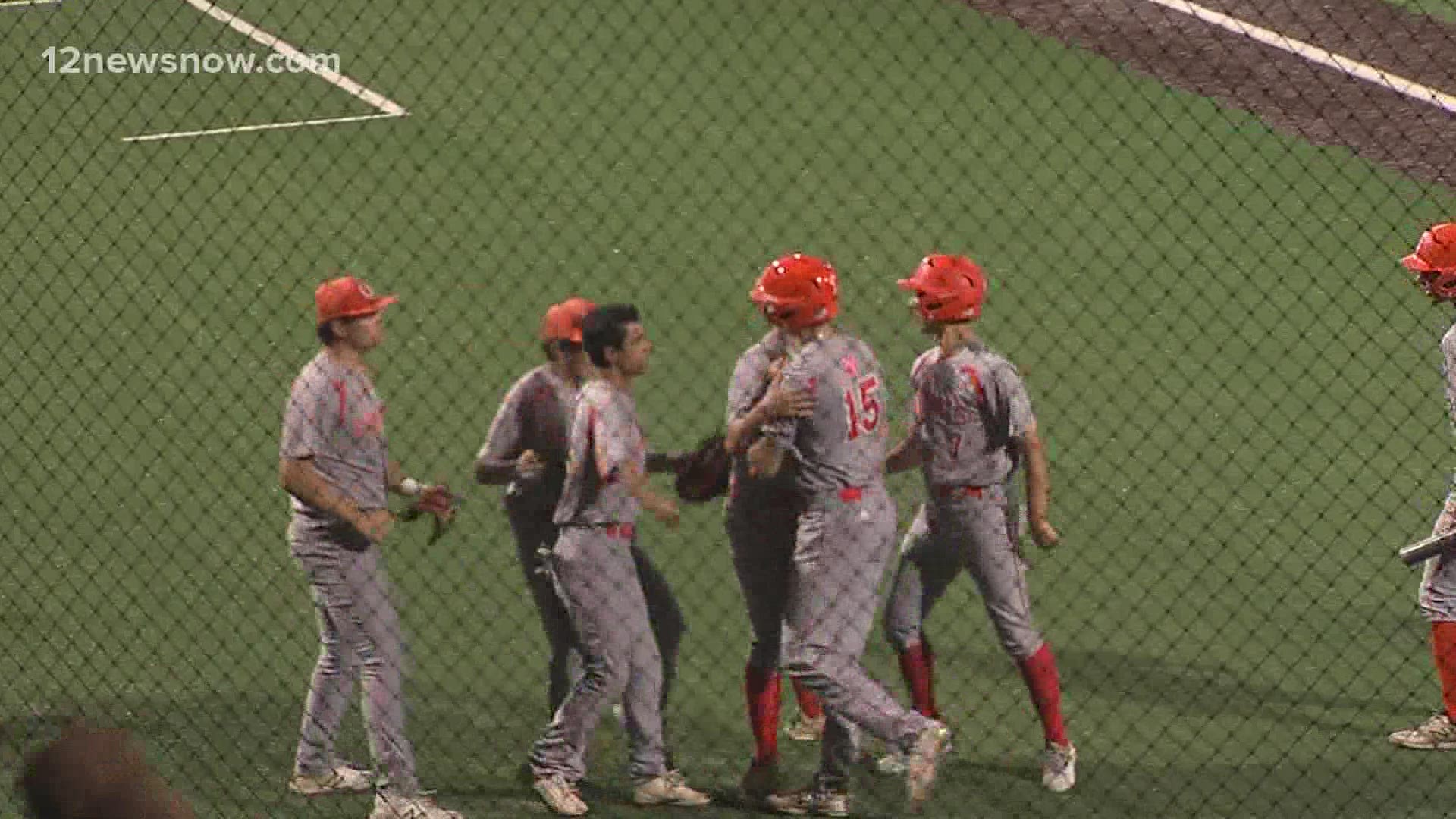Orangefield advances to Regional Semifinals where they'll face Rusk