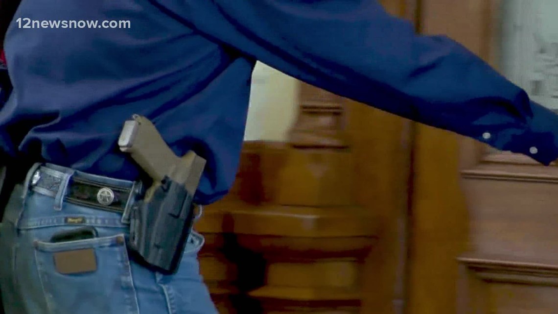 Texas Senate passes 'permitless carry' 18 - 13 - Vimarsana News