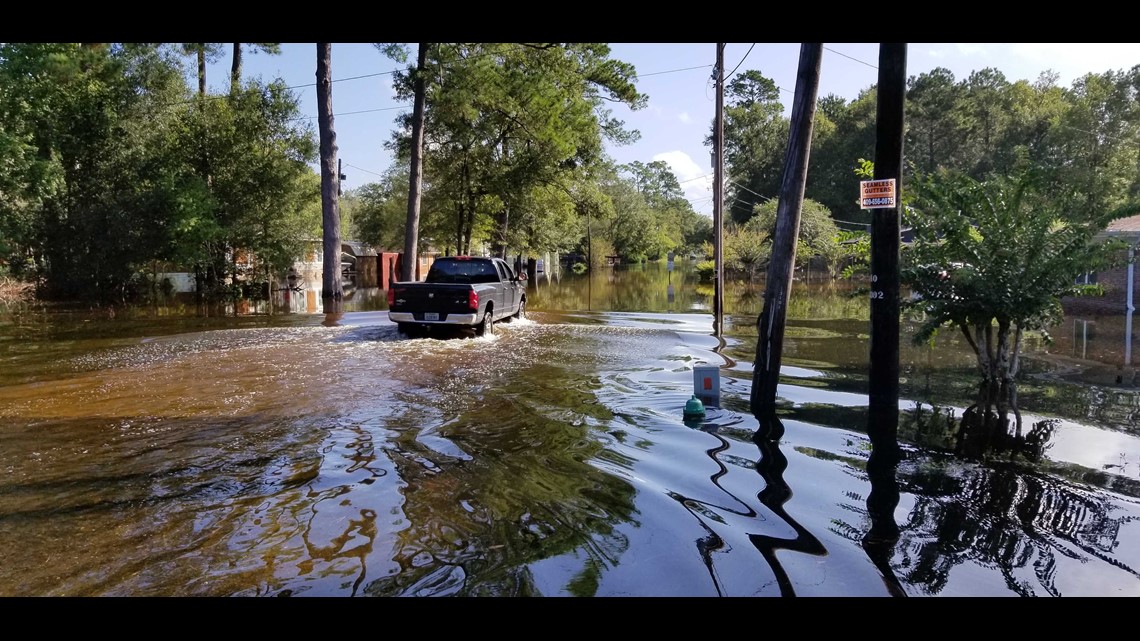 Vidor neighborhoods flooded after Imelda brings rain to Texas