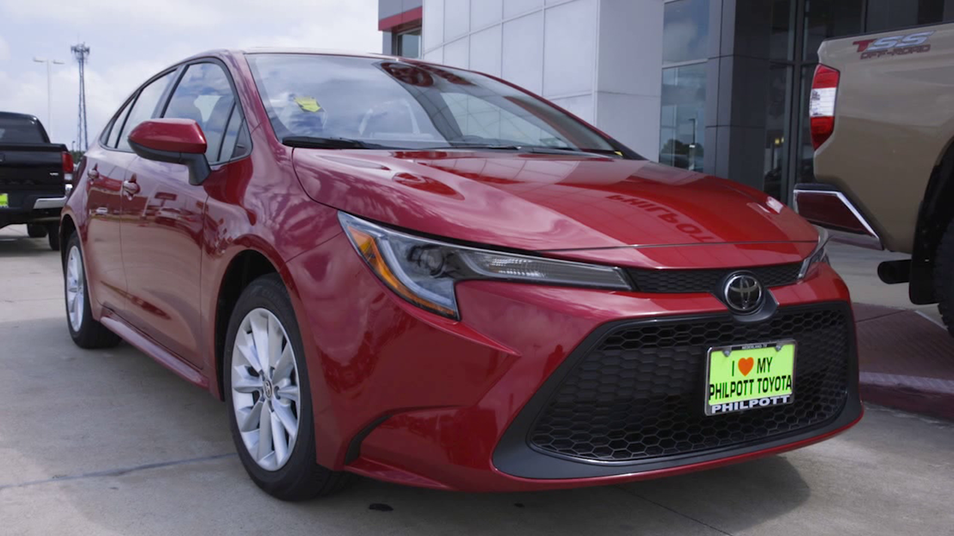 Today we're taking a 12News Test Drive in a brand new 2020 Toyota Corolla from Philpott Toyota in Nederland. Call (409) 853-3800 or visit PhilpottToyota.com to get yours!