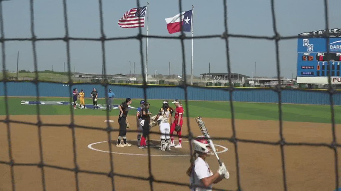 West tops East in CHRISTUS Health All-Star Classic softball game, 4-1