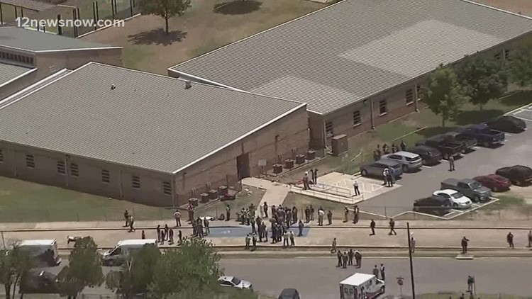 Southeast Texas school districts offer prayers, thoughts for Uvalde elementary school after mass shooting