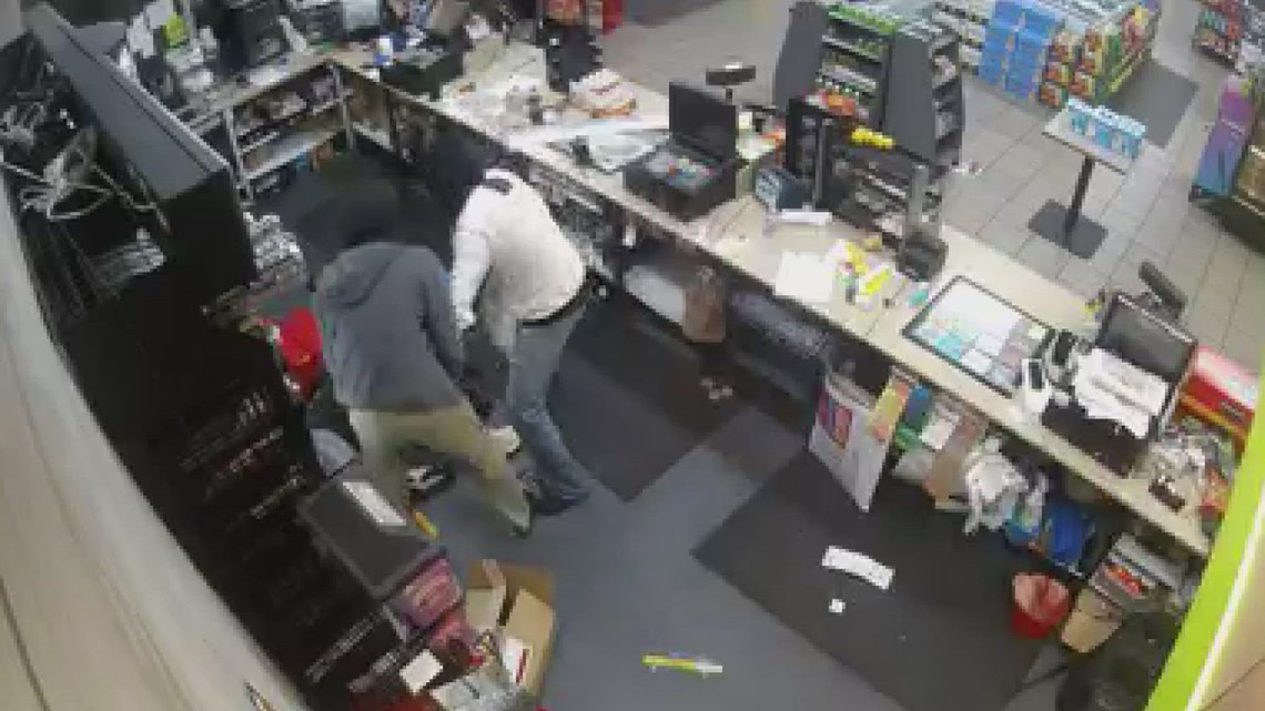 7/11 robbed early Wednesday morning in Port Arthur - Vimarsana News