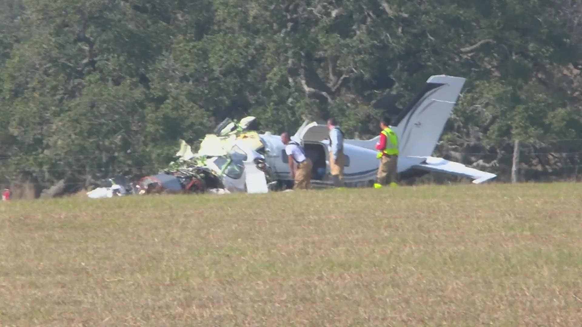 Four people killed in small plane crash in Lavaca County | 12newsnow.com
