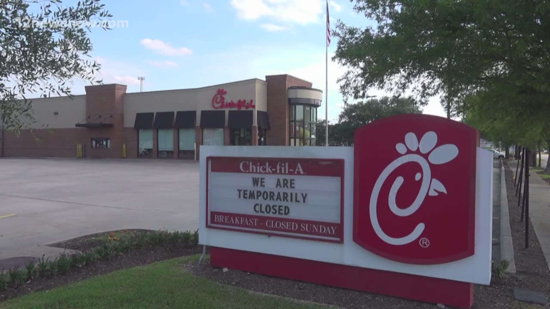 Two Beaumont Chick Fil A locations close as more than 100 employees tested for COVID 19