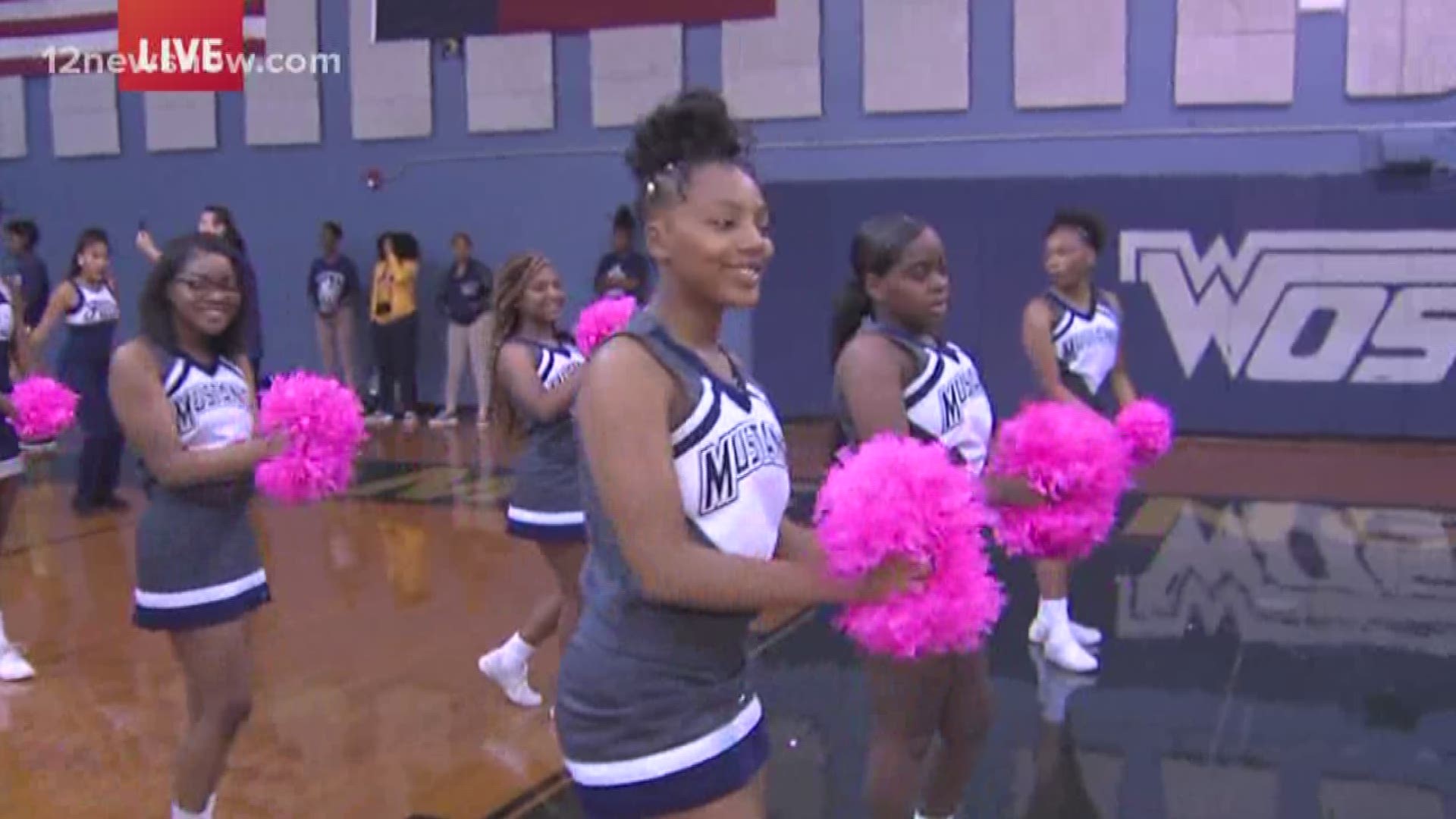 12News reporter Rachel Keller visits West Orange-Stark High School as they get ready to face the Silsbee Tigers. 