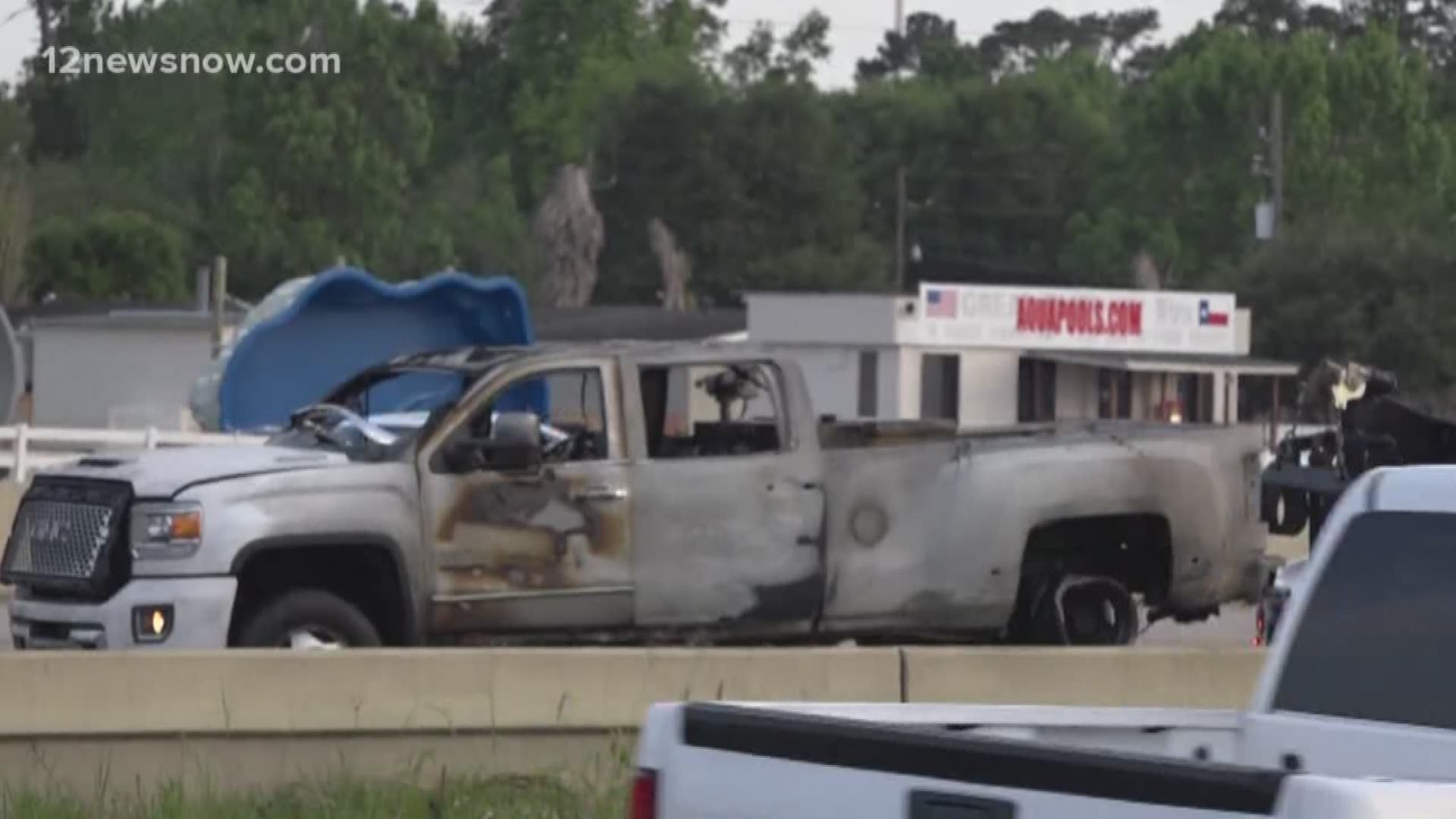 Passenger truck catches fire, closes IH-10 in Vidor
