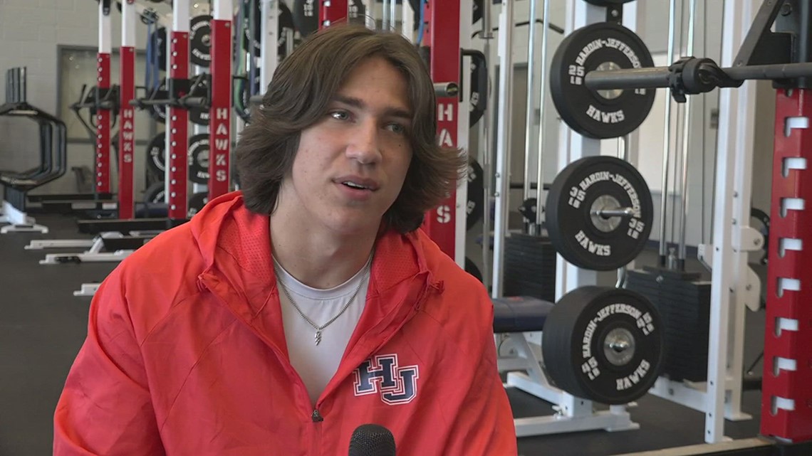 Hardin-Jefferson tight end turns heads after one season of football