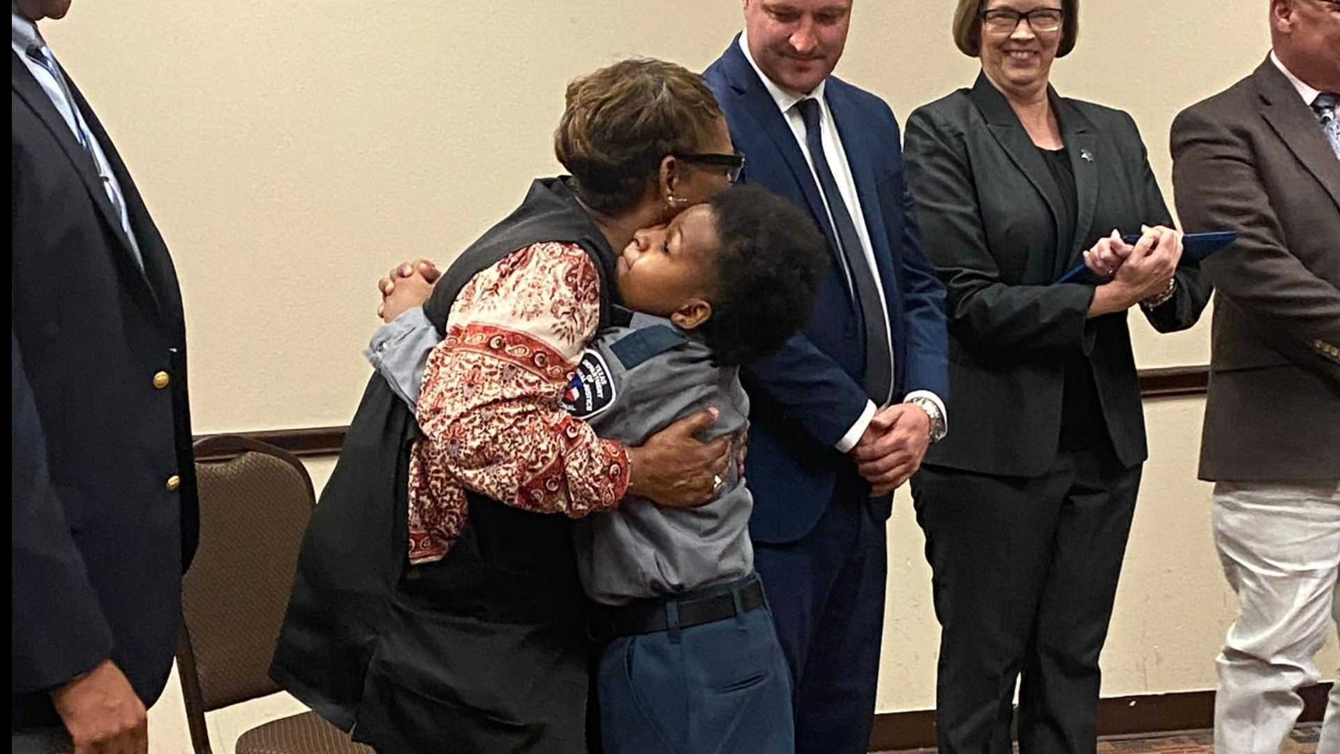 Devarjaye Daniel sworn in as TDCJ correctional officer