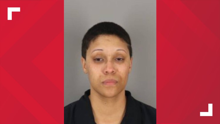 Beaumont woman arrested, charged with slashing boyfriend's neck with ...