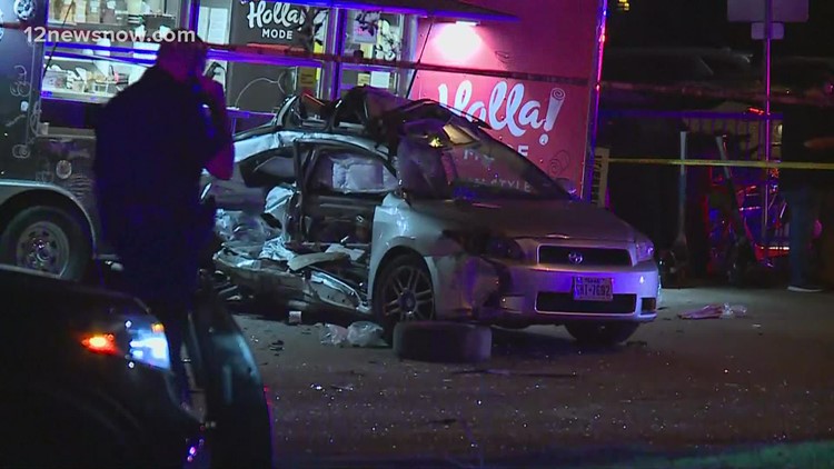 11 people injured, 2 in life-threatening condition after car crashes into food truck in Austin