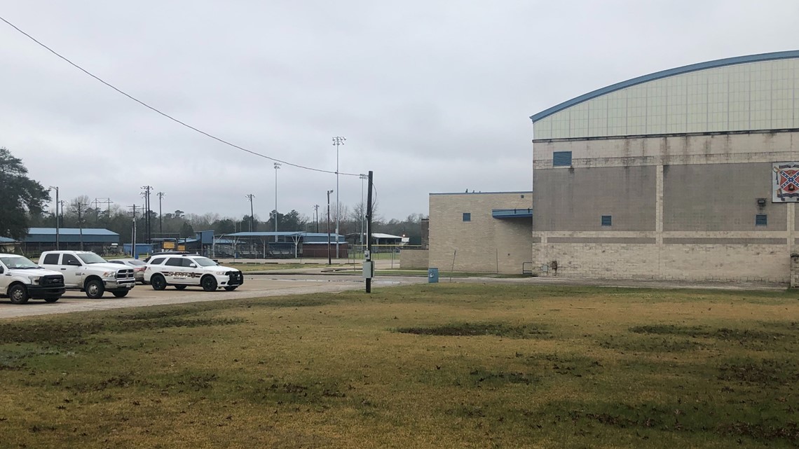 Evadale ISD cancels school Monday due to 'unforeseen circumstances