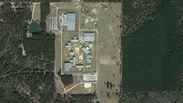 Texas prison employee dies from self-inflicted gunshot | 12newsnow.com