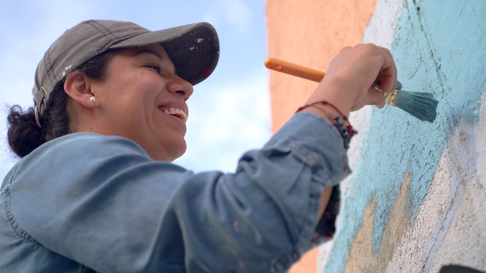 "Sin Lluvia, No Hay Flores," (No Rain, Flowers) is a short film by Southeast Texas filmmakers Manifest Features, that features Beaumont artist, Ines Alvidres.